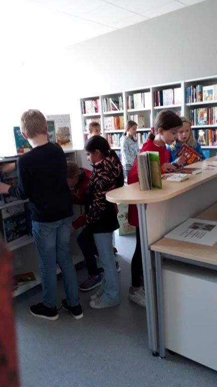 So macht Lesen noch mehr Spaß! – Neueröffnung der Bibliothek an neuem Standort