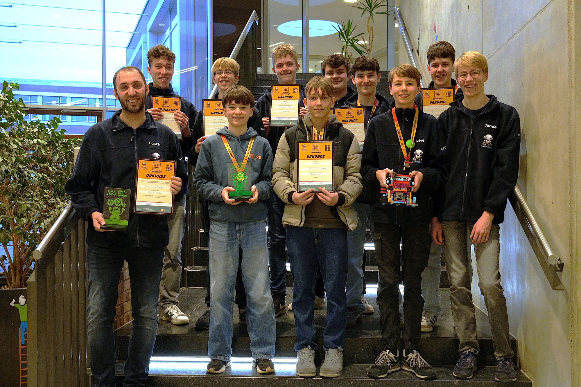 Wieder nach Aachen! Franzirobots qualifizieren sich für WRO-Qualifikationswettbewerb